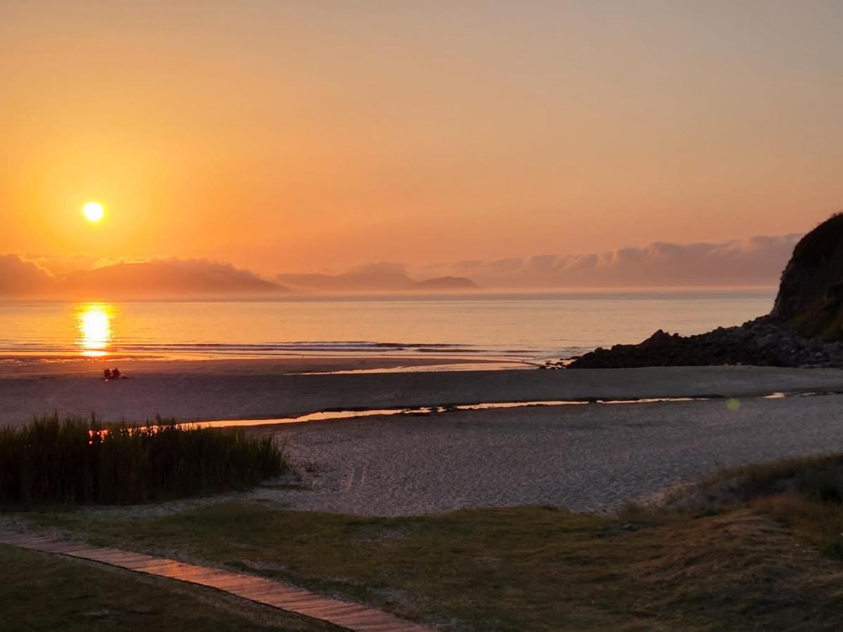 Hotel Os Faroles Playa De Esteiro Lago  Экстерьер фото